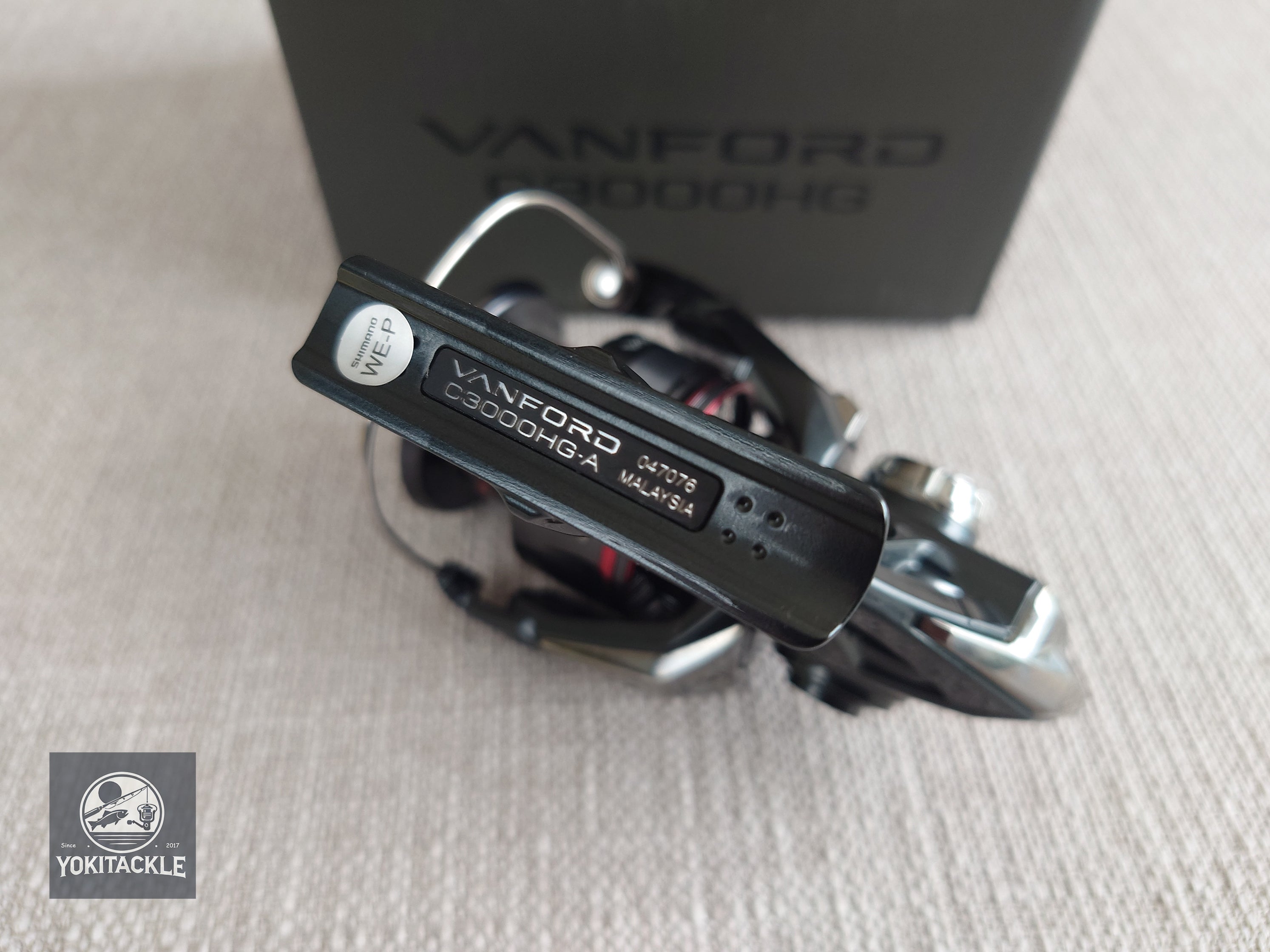 Brand New Shimano 24 VANFORD C3000HG Spinning Reel