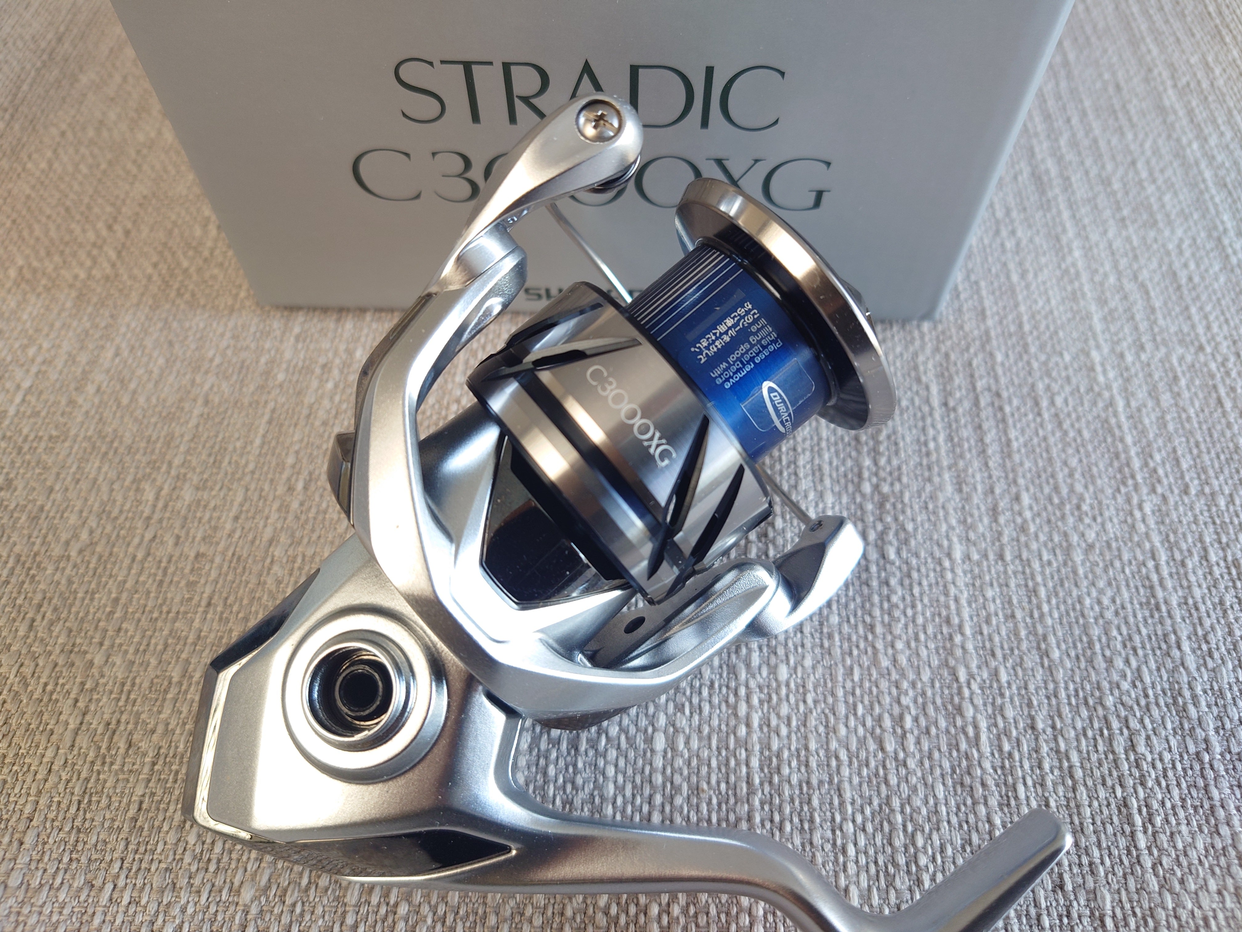 Brand New Shimano 2023 STRADIC C3000XG Spinning Reel