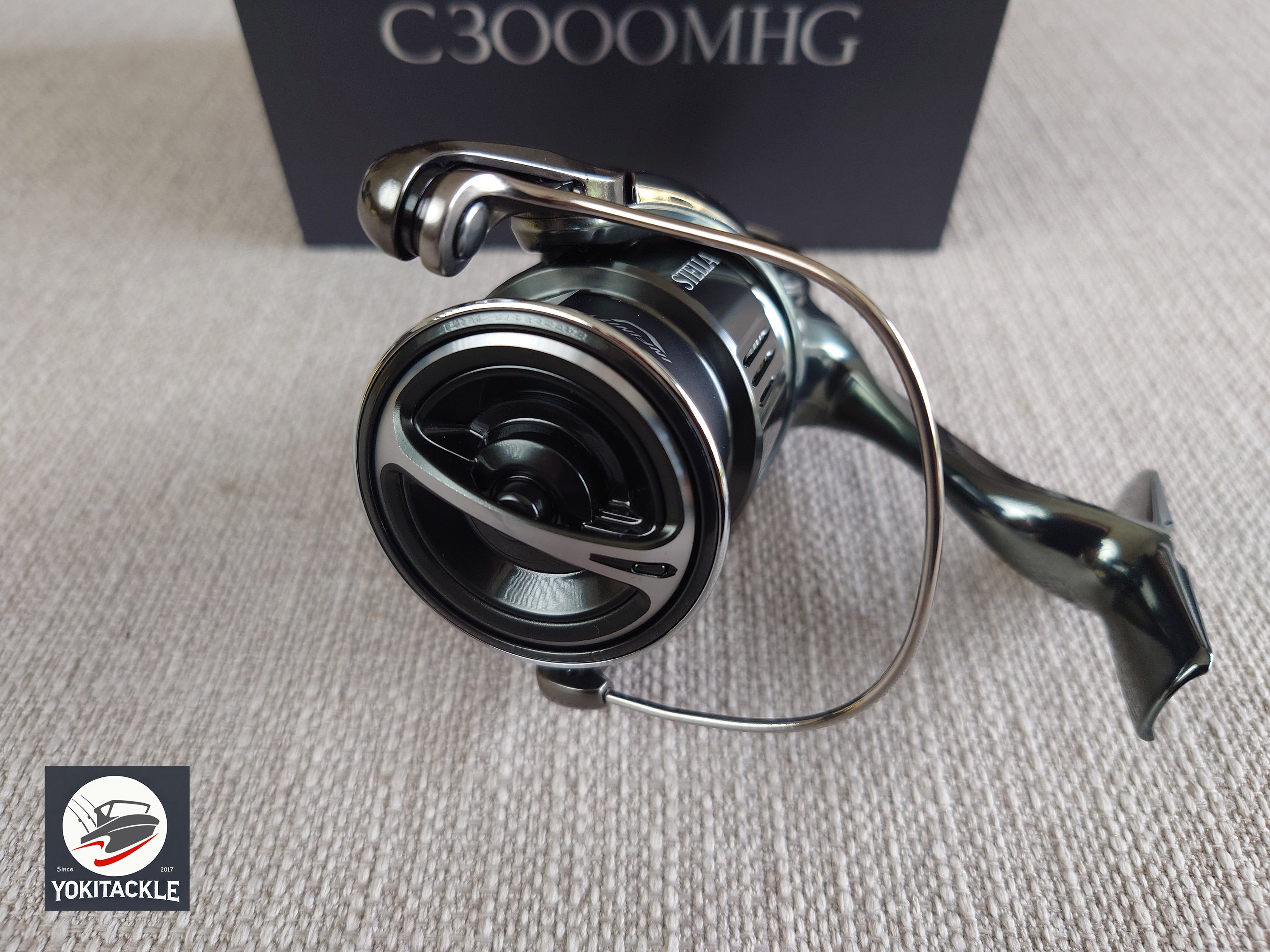 Brand New Shimano 22 Stella C3000MHG Spinning Reel
