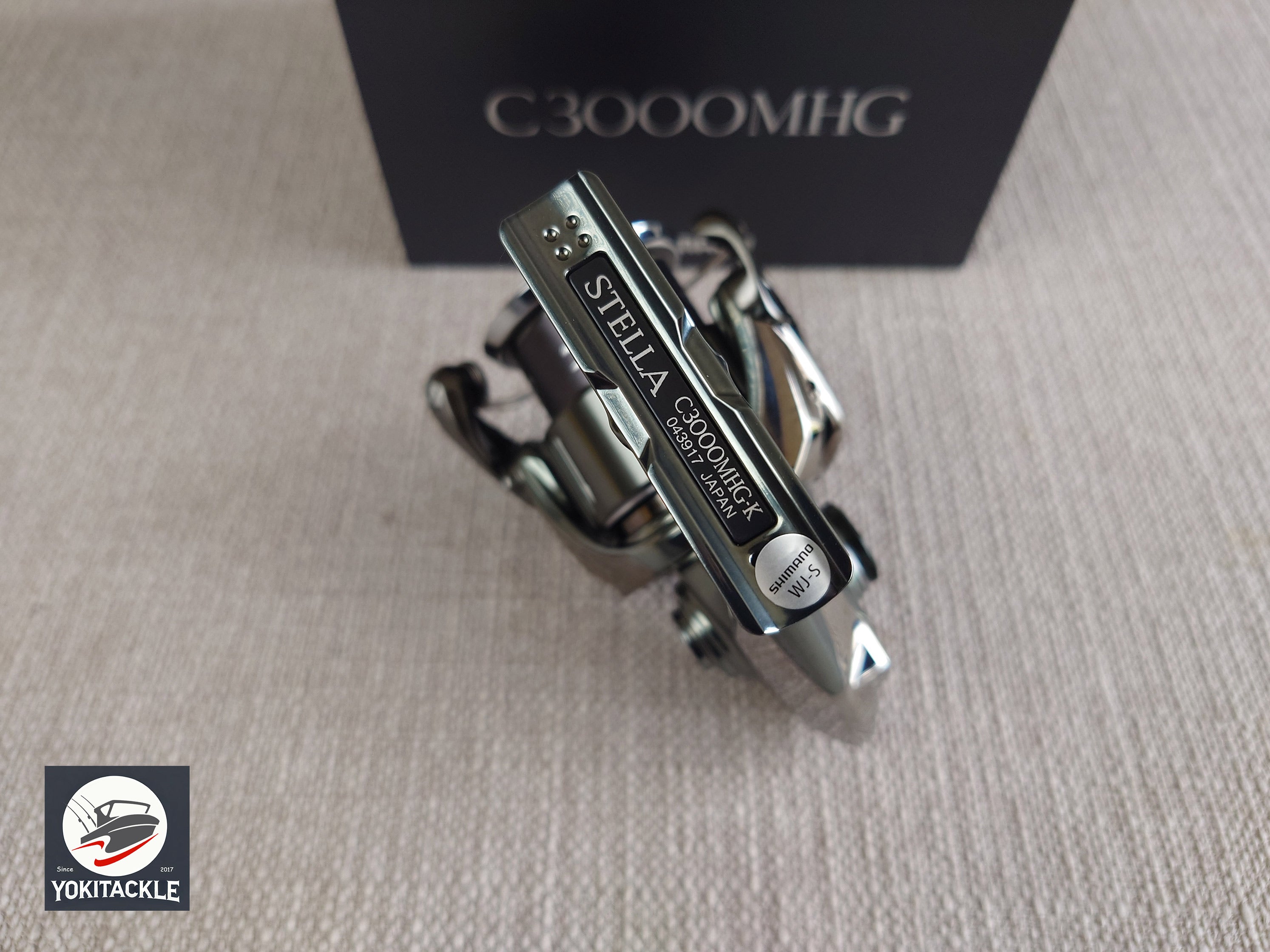Brand New Shimano 22 Stella C3000MHG Spinning Reel