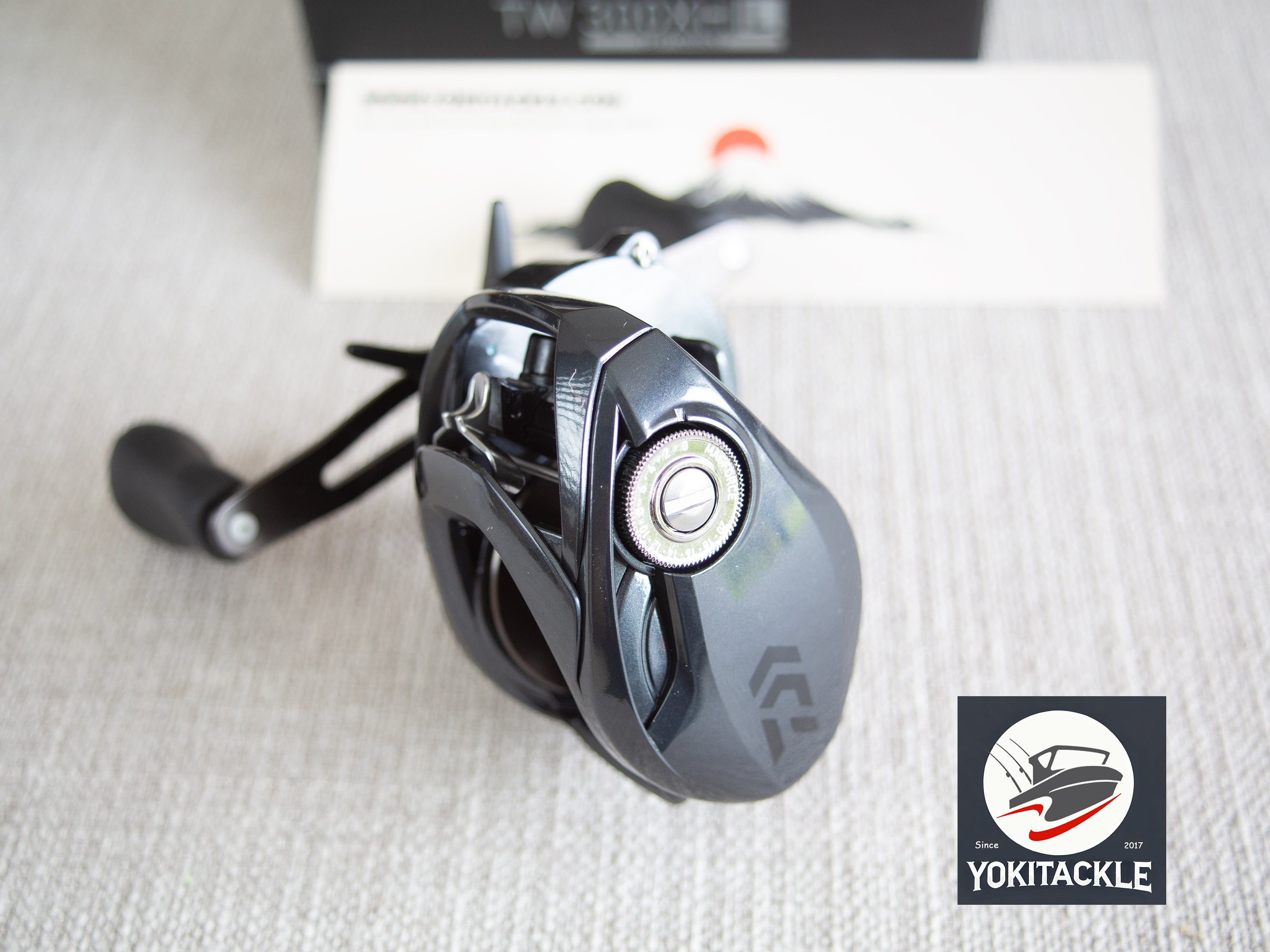 Brand New Daiwa 21 TATULA TW 300XHL 8.1 Left Reel