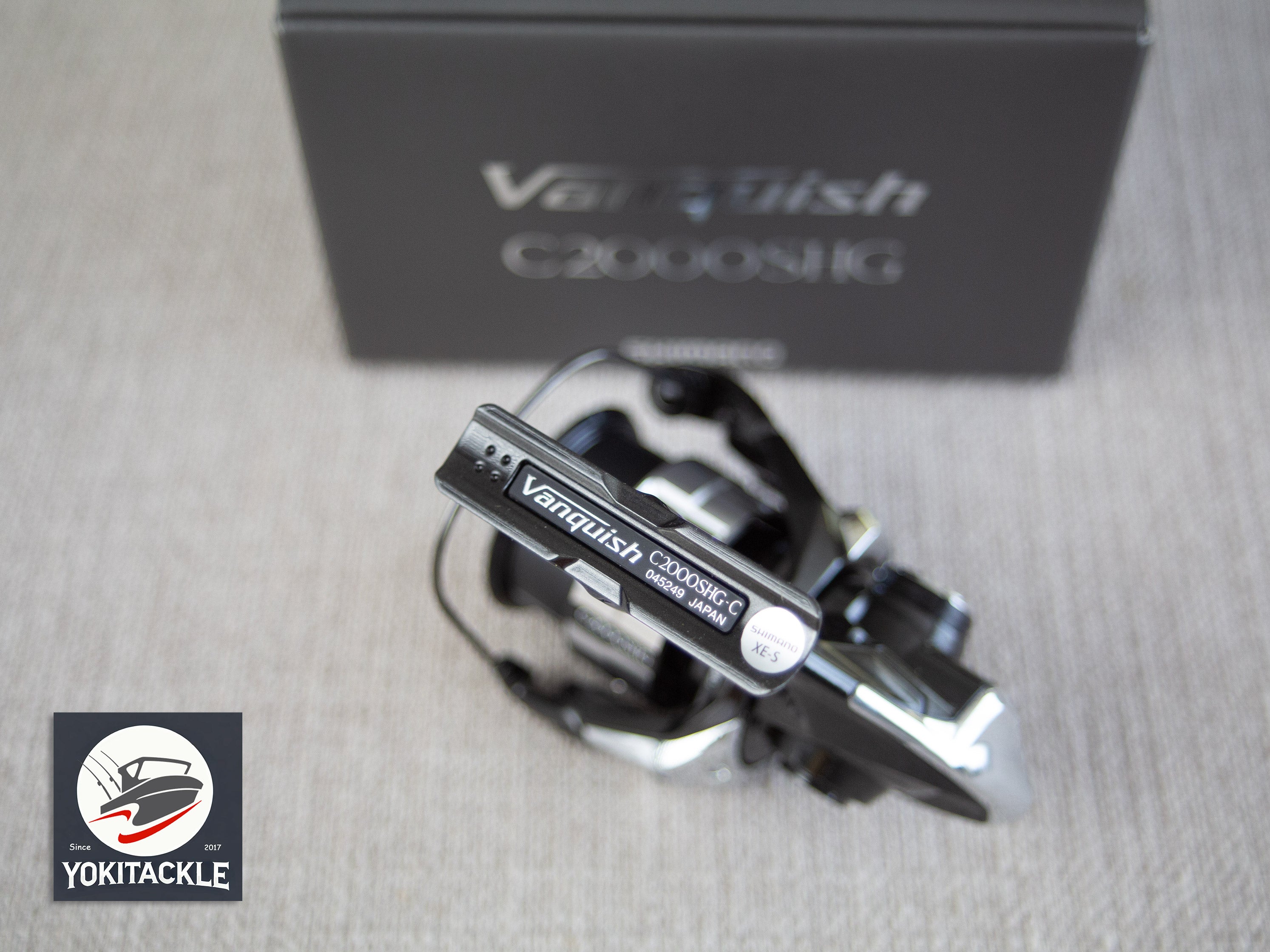 Brand New  Shimano 23 Vanquish C2000SHG Spinning Reel