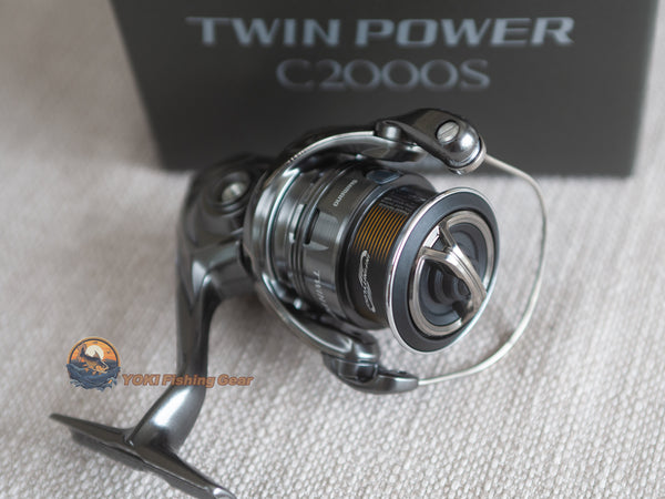 Brand New Shimano 24 Twin Power C2000S Spinning Fishing Reel