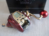 Daiwa 20 SEABORG 300MJ Right 4.4 Electric Reel