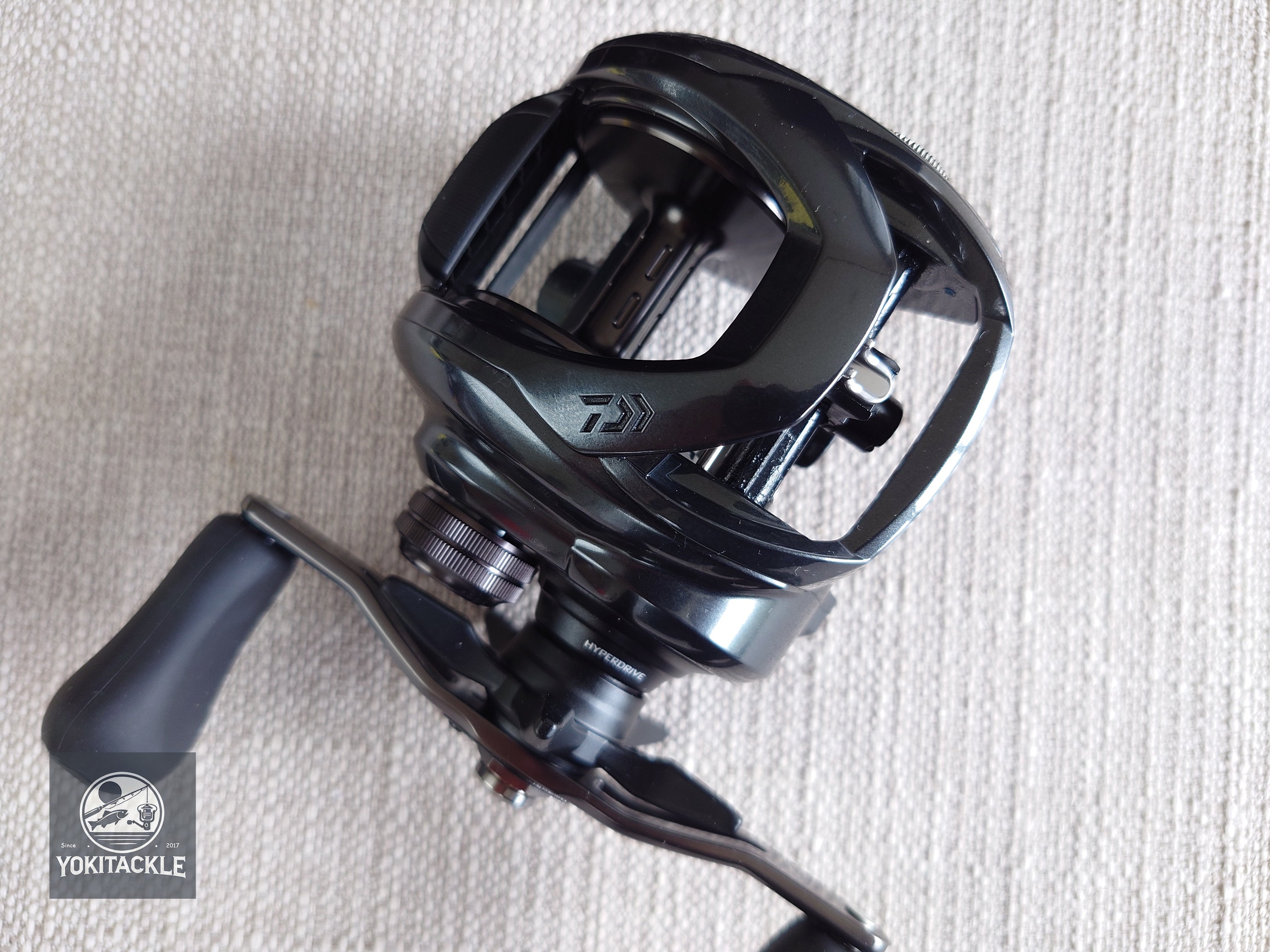 Brand New Daiwa 21 TATULA TW 400H 7.1 Right Reel