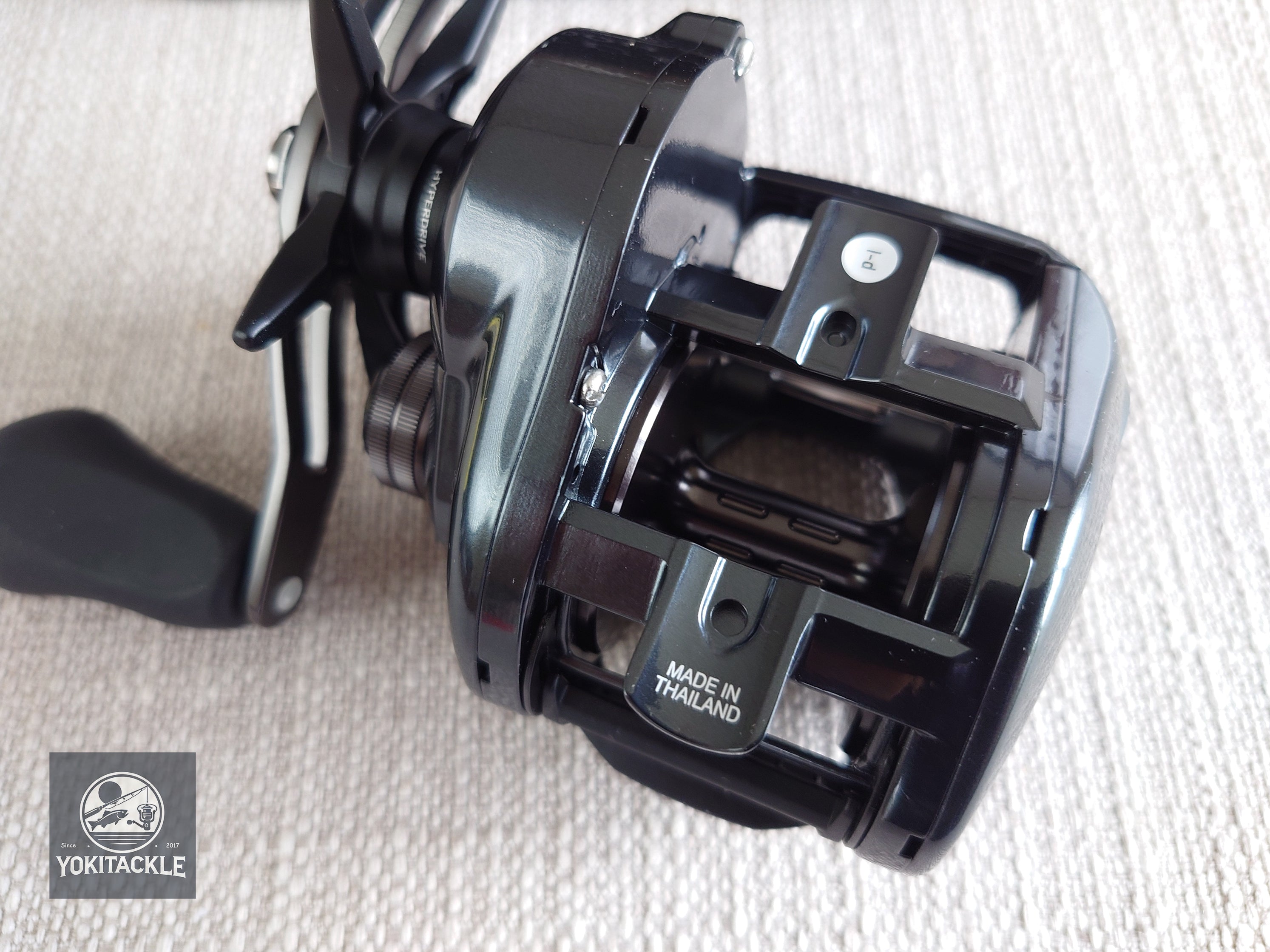 Brand New Daiwa 21 TATULA TW 400H 7.1 Right Reel