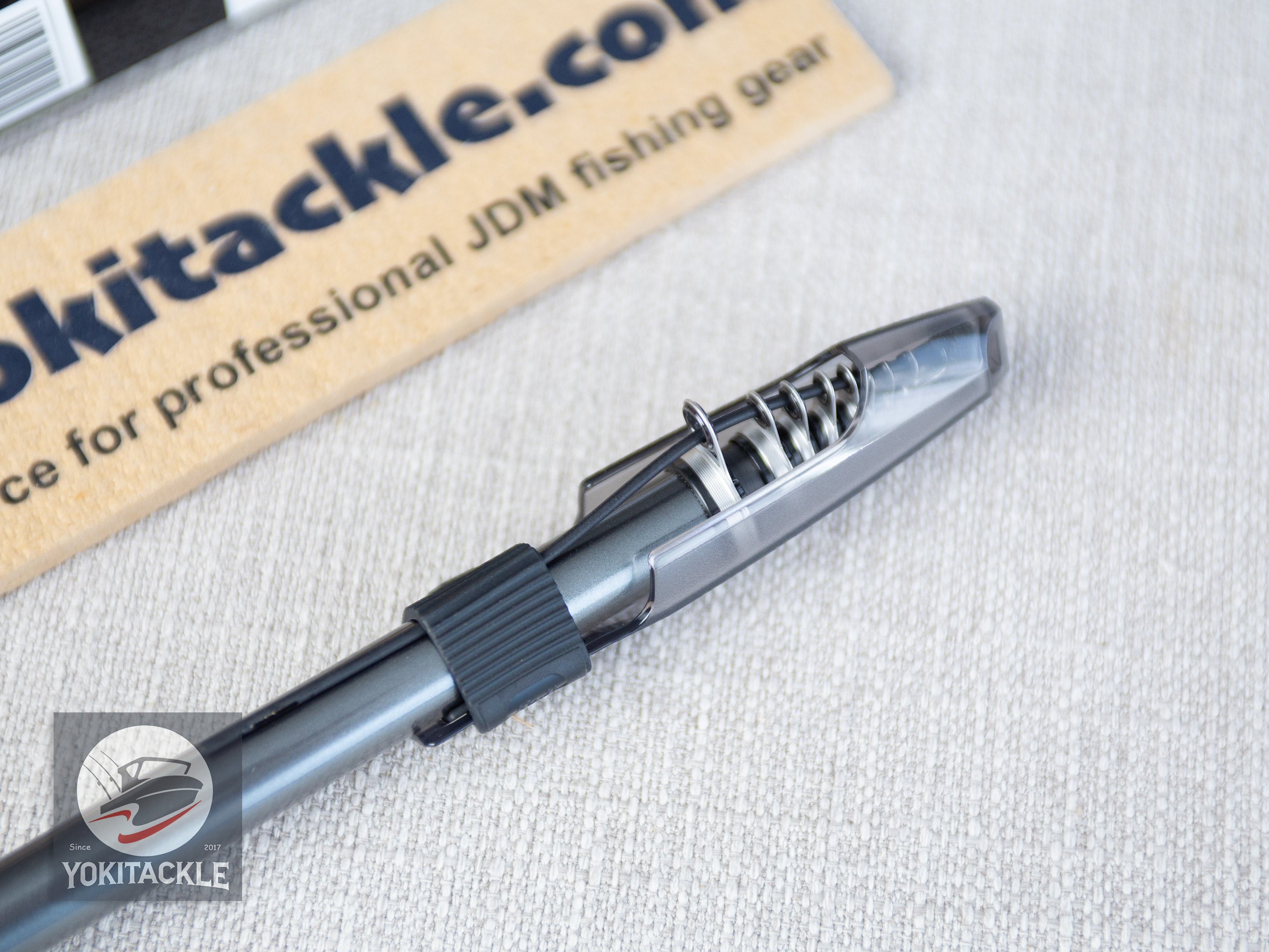 Brand New Shimano 17 HOLIDAY ISO 2-450 Telescopic Rod