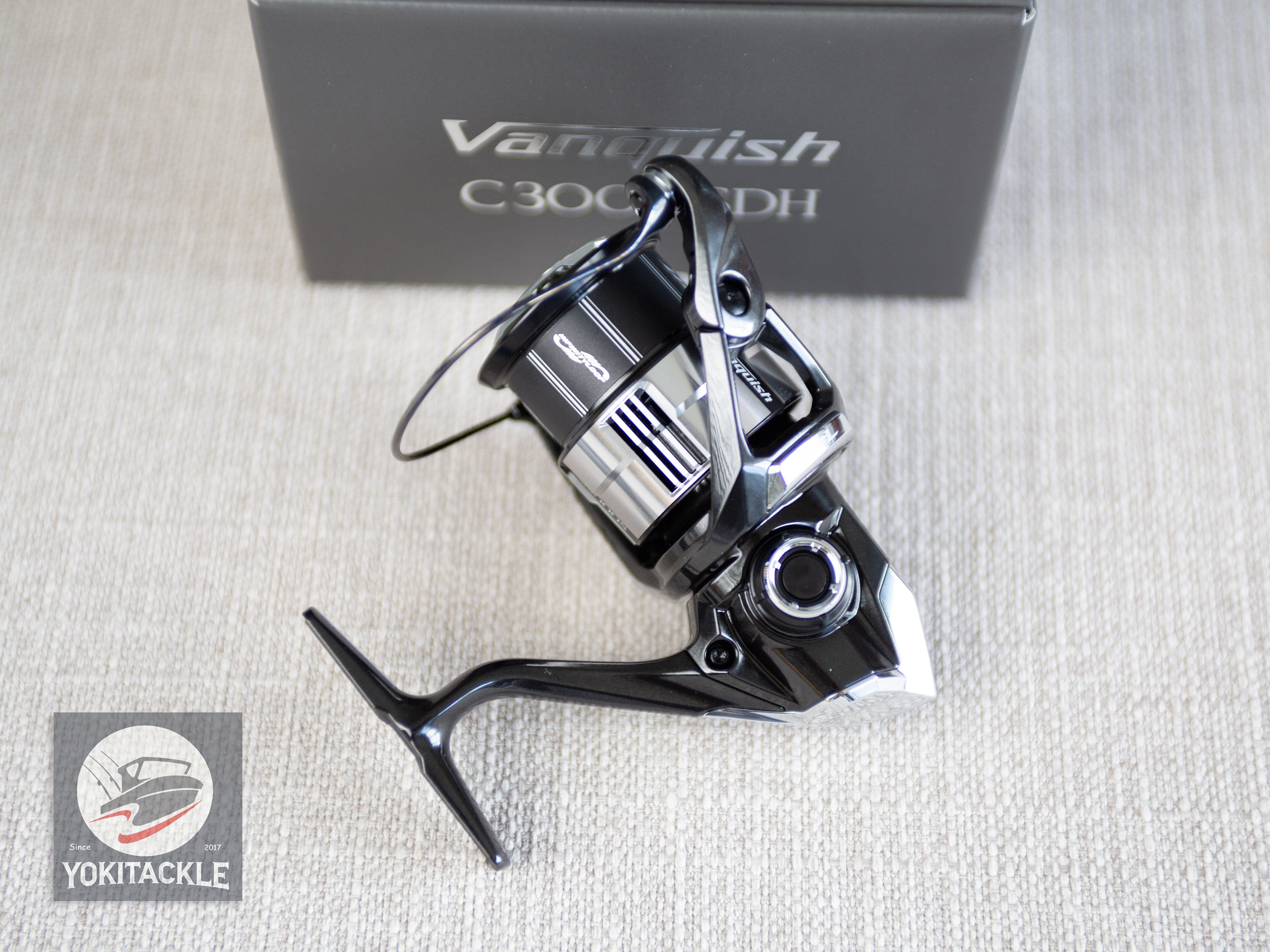 Brand New  Shimano 23 Vanquish C3000SDH Spinning Reel