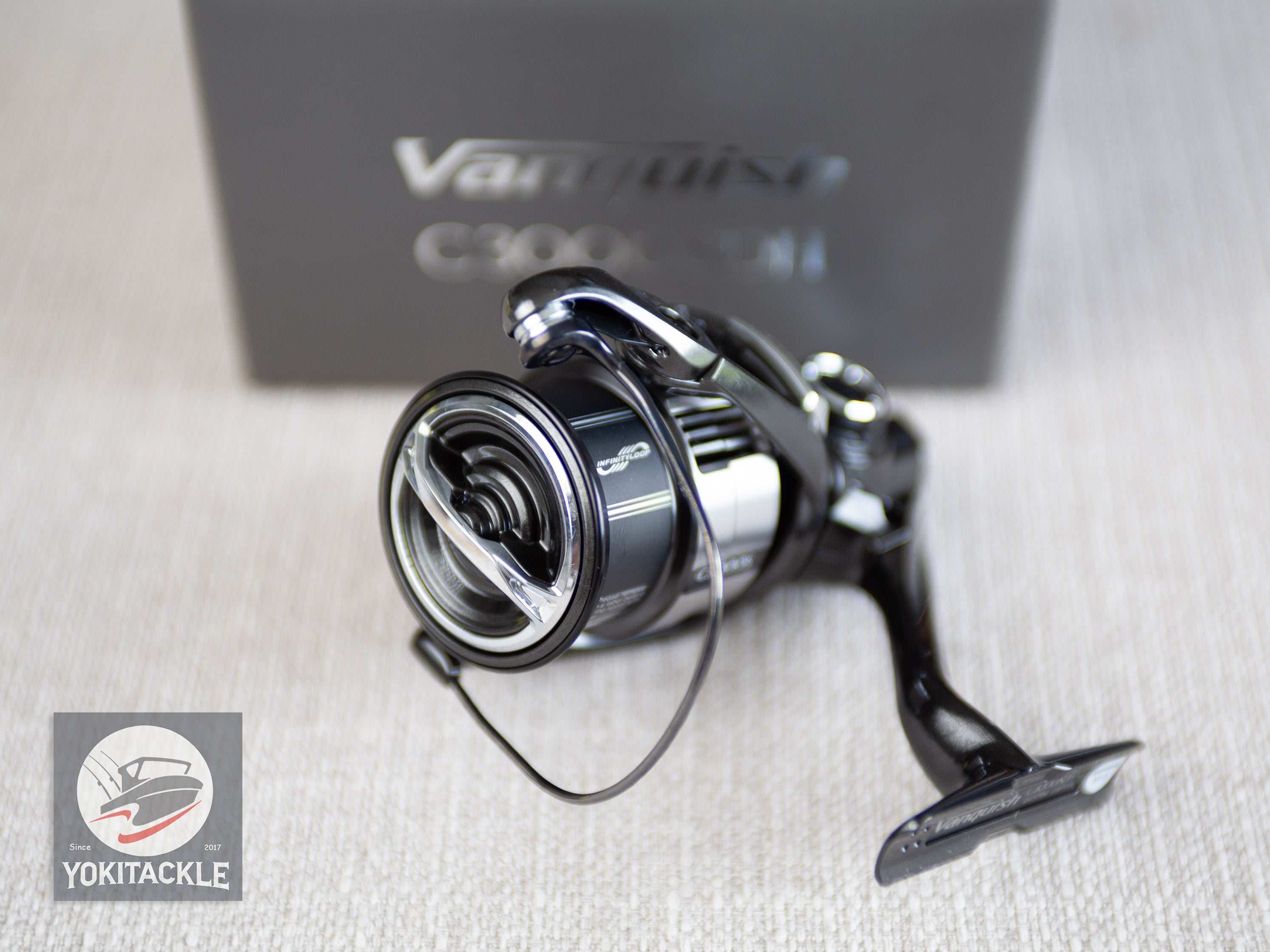 Brand New  Shimano 23 Vanquish C3000SDH Spinning Reel