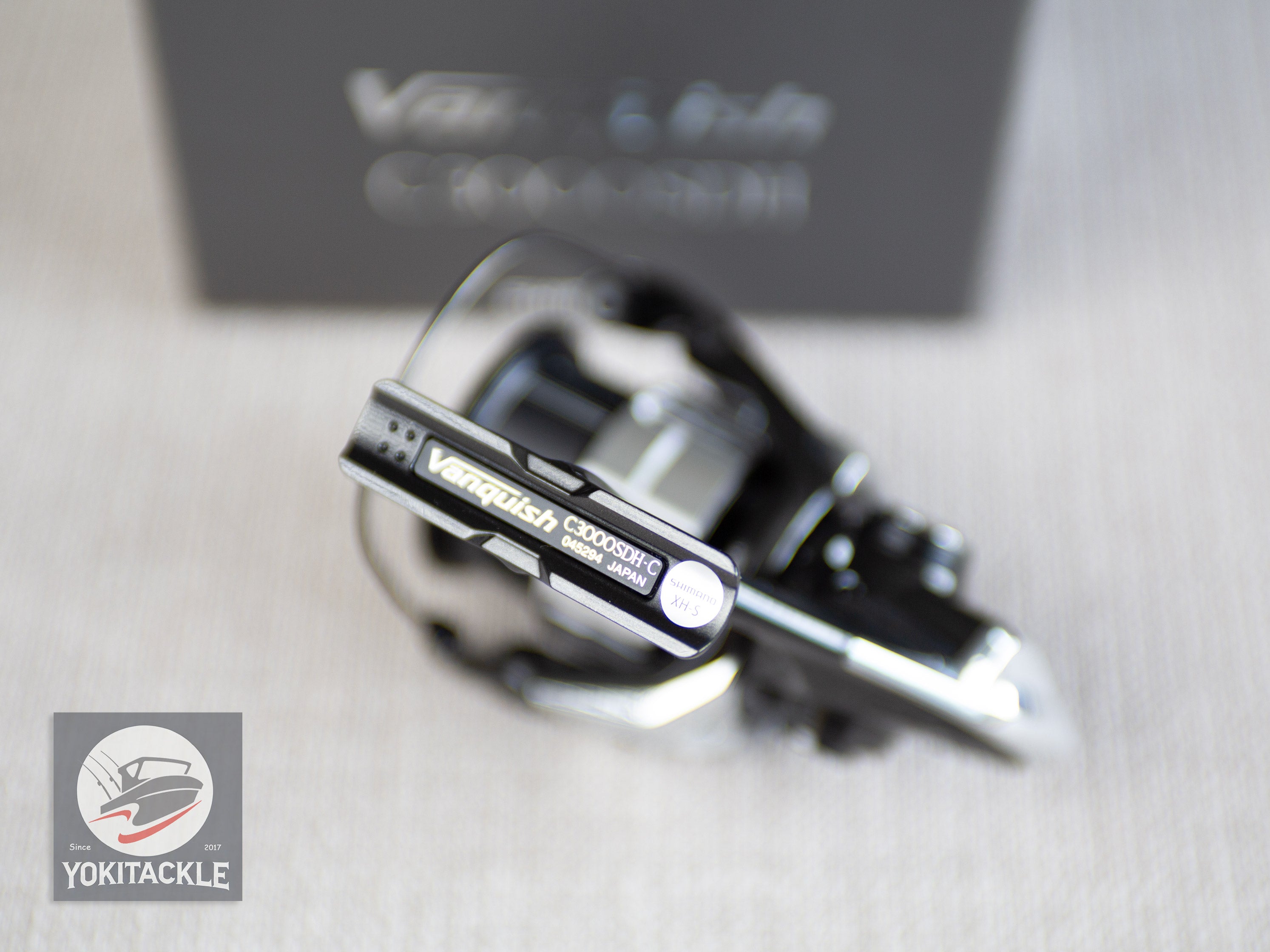 Brand New  Shimano 23 Vanquish C3000SDH Spinning Reel