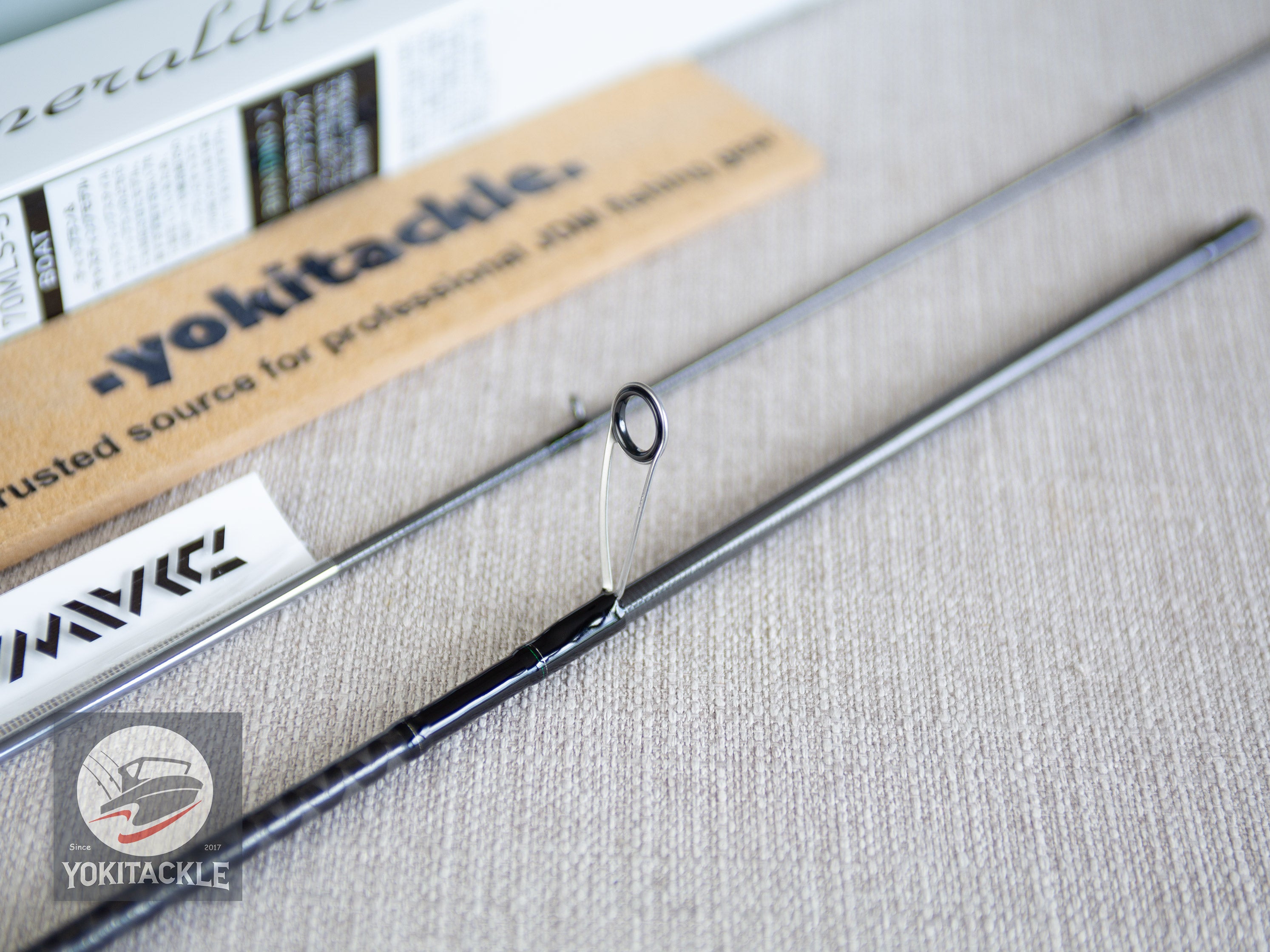 Brand New Daiwa EMERALDAS X BOAT 70MLS-S Eging Rod Squid Spinning Rod