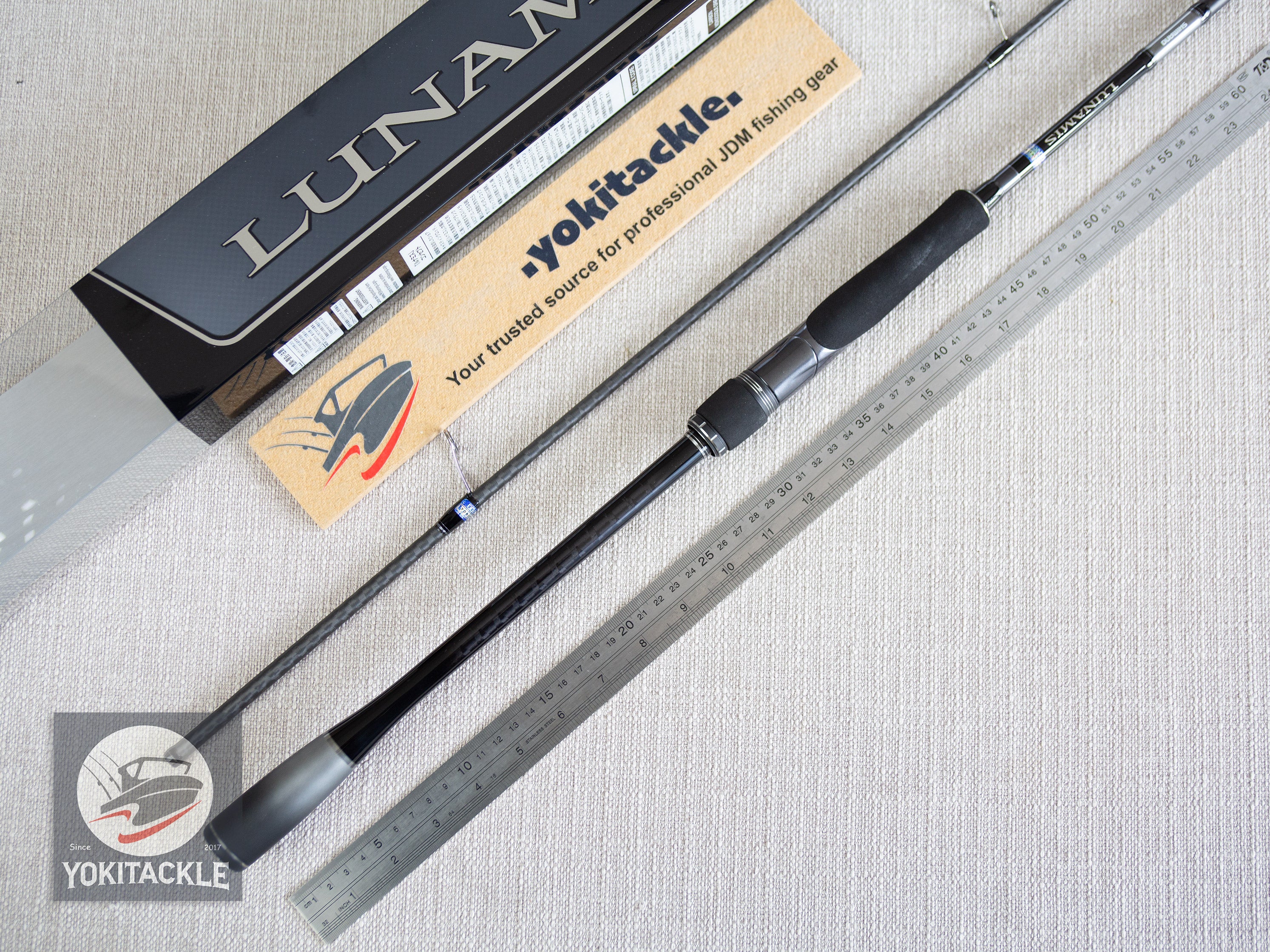Brand New Shimano LUNAMIS S90ML Spinning Rod