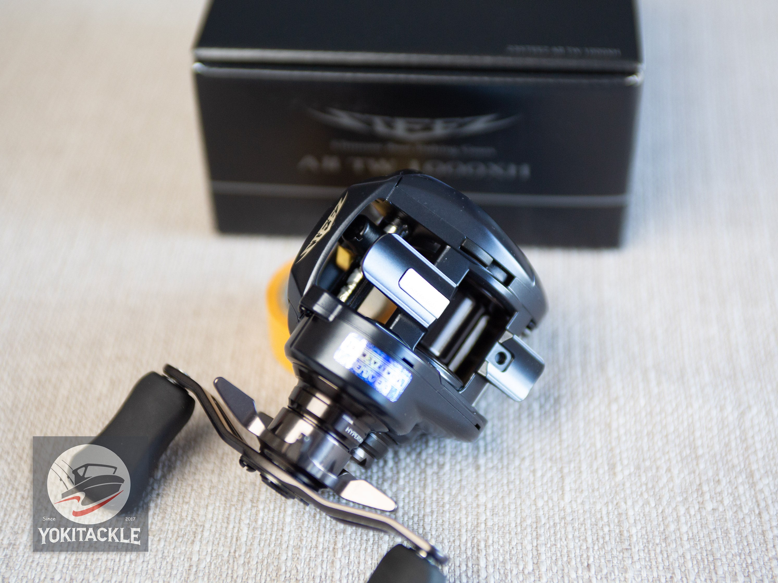 Brand New DAIWA 22 Bait Reel STEEZ AII TW 1000XH Right Handle Reel