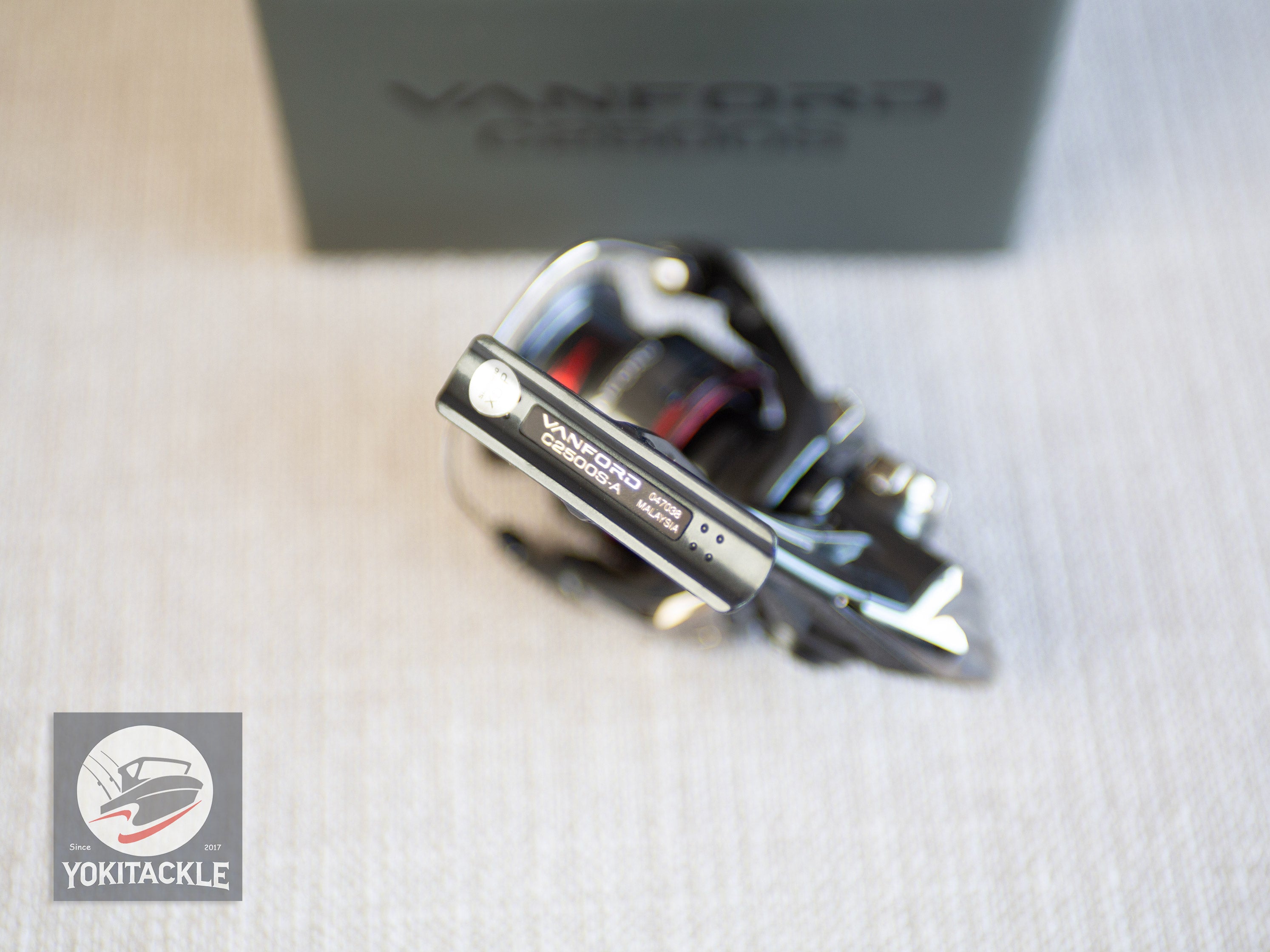 Shimano 24 VANFORD C2500S Spinning Reel