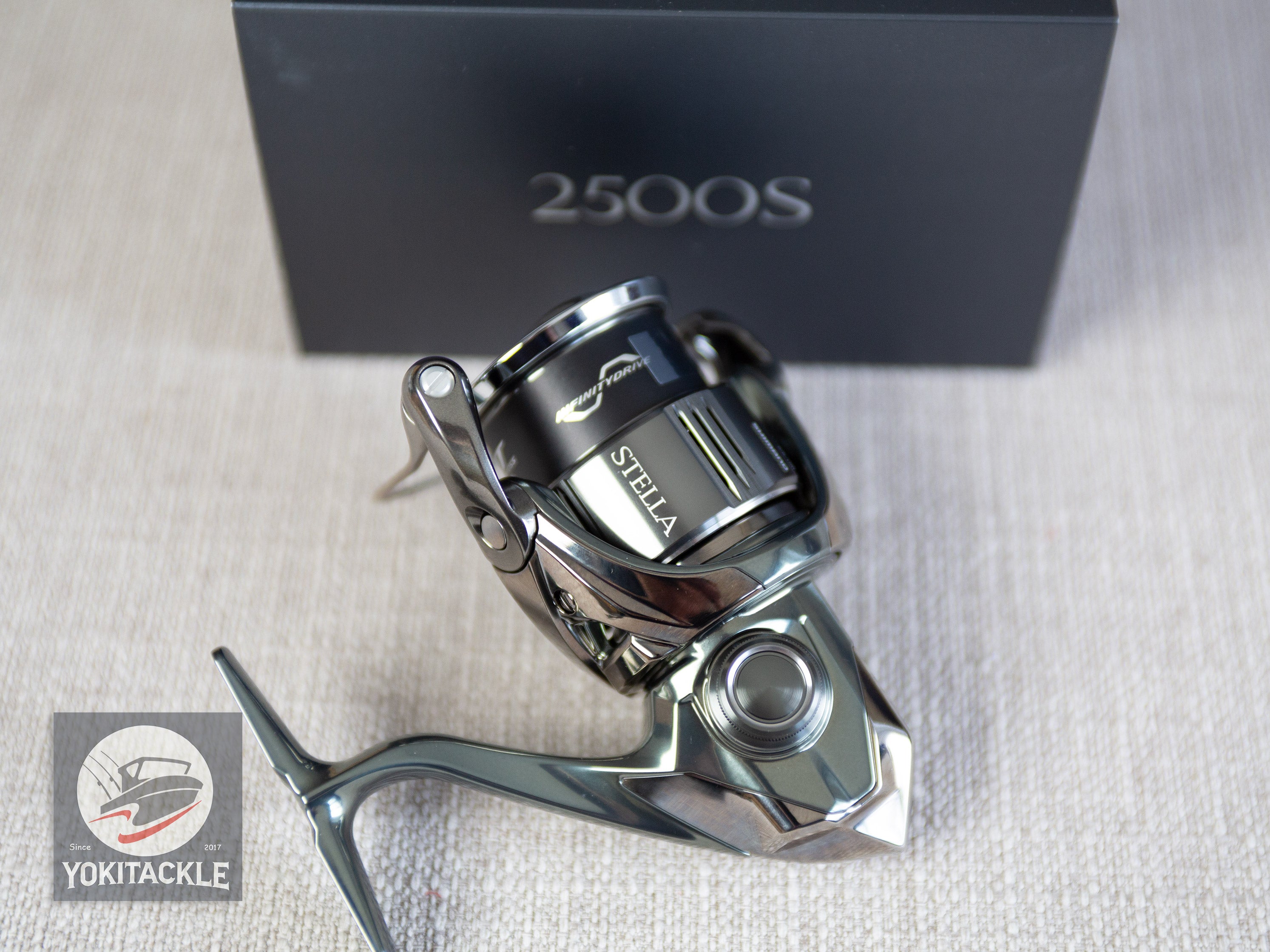 Shimano 22 Stella 2500S Spinning Reel