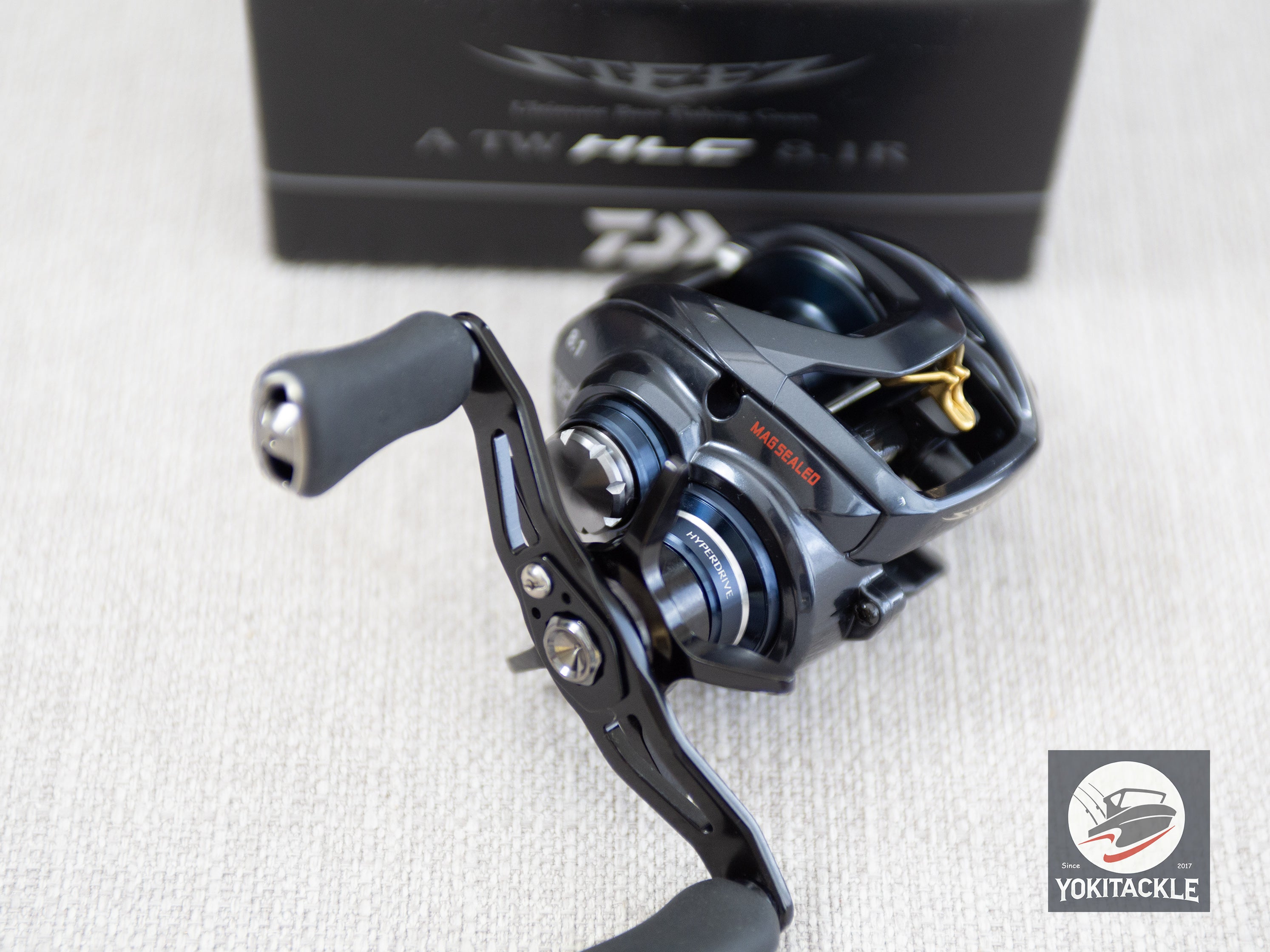 Daiwa STEEZ A TW HLC 8.1R Baitcasting Reel Right Handle
