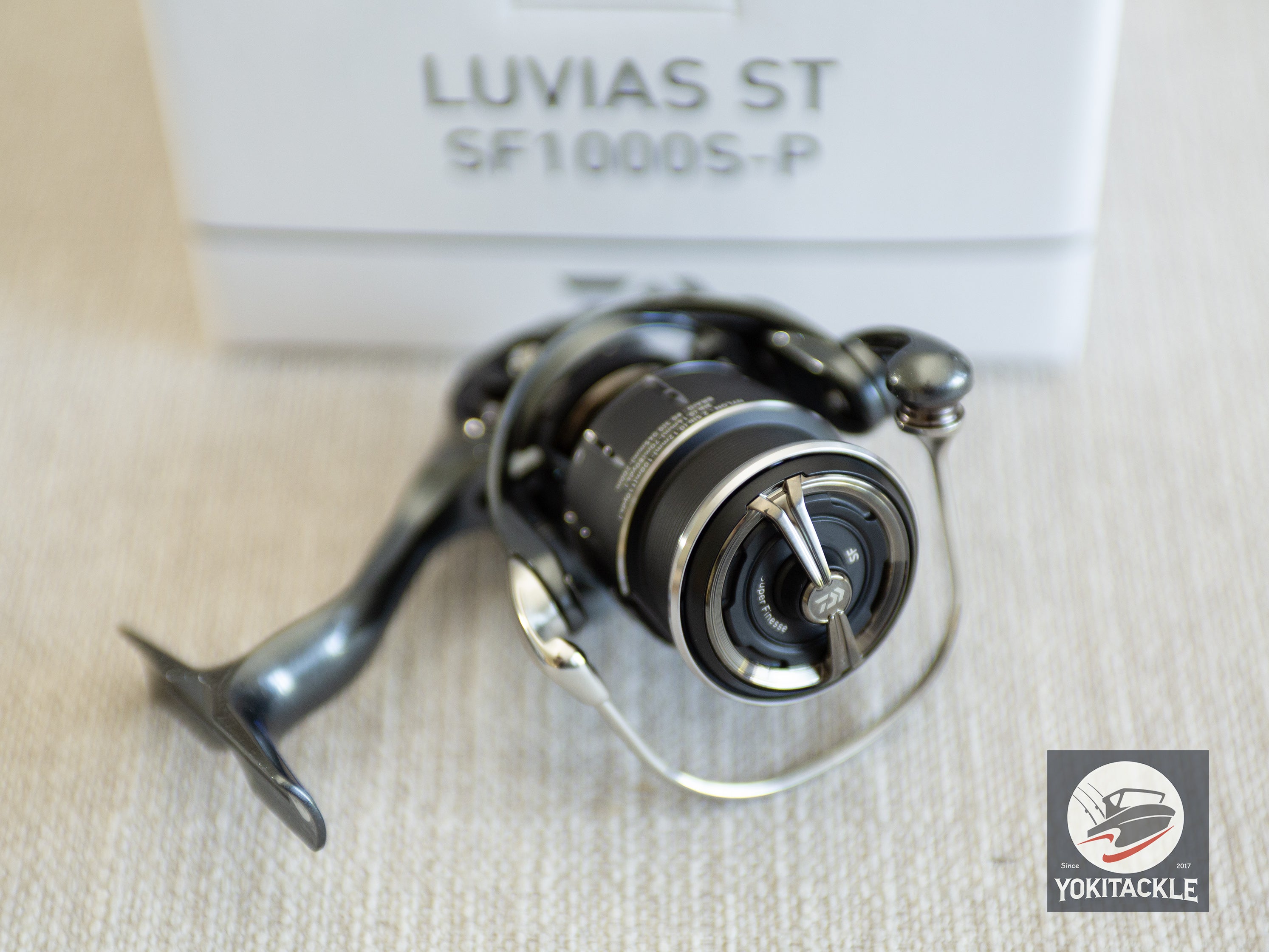 Daiwa 24 LUVIAS ST SF1000S-P Spinning Reel