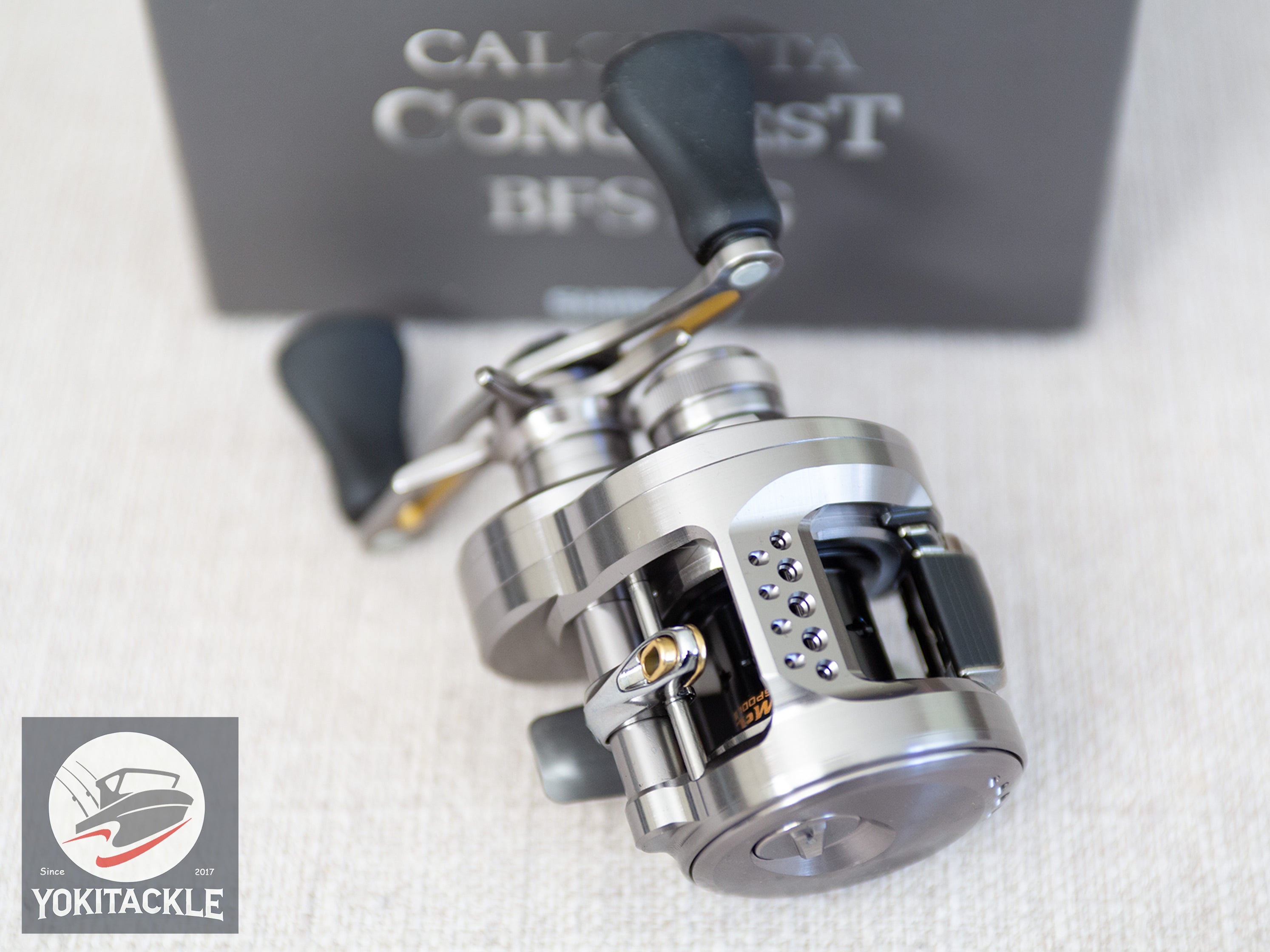 Shimano 23 Calcutta Conquest BFS XG Right Baitcasting Fishing Reel