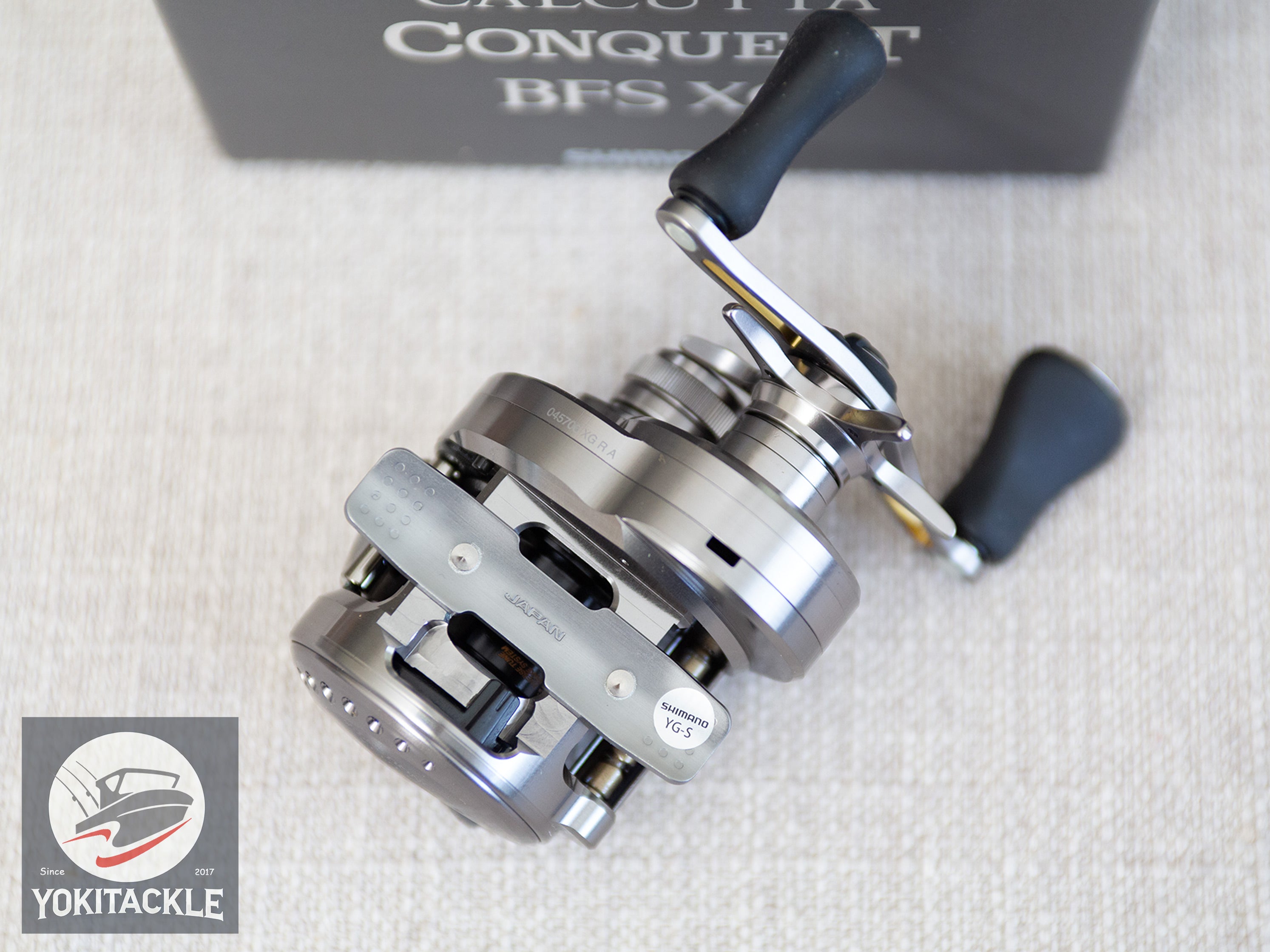 Shimano 23 Calcutta Conquest BFS XG Right Baitcasting Fishing Reel