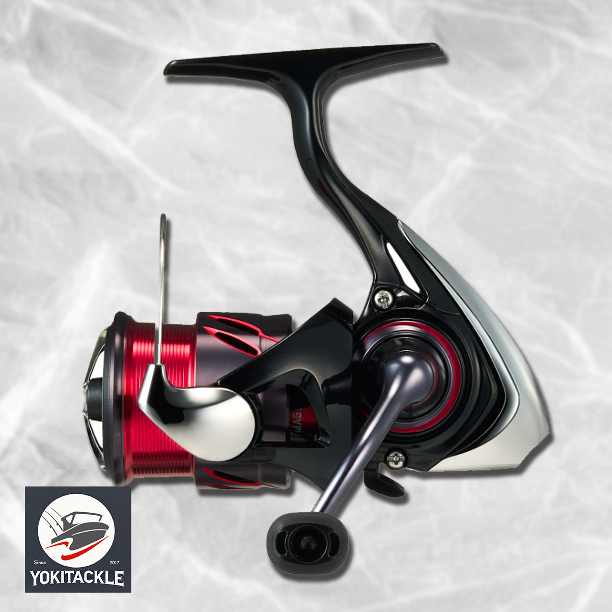 Daiwa 24 GEKKABIJIN X LT2000S-P Spinning Reel